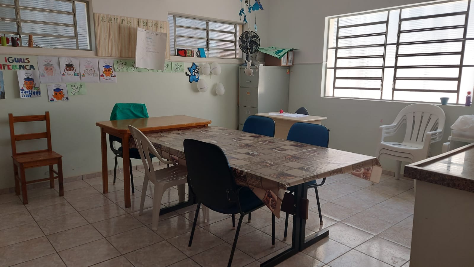 Sala TO, Reuniões e Grupos